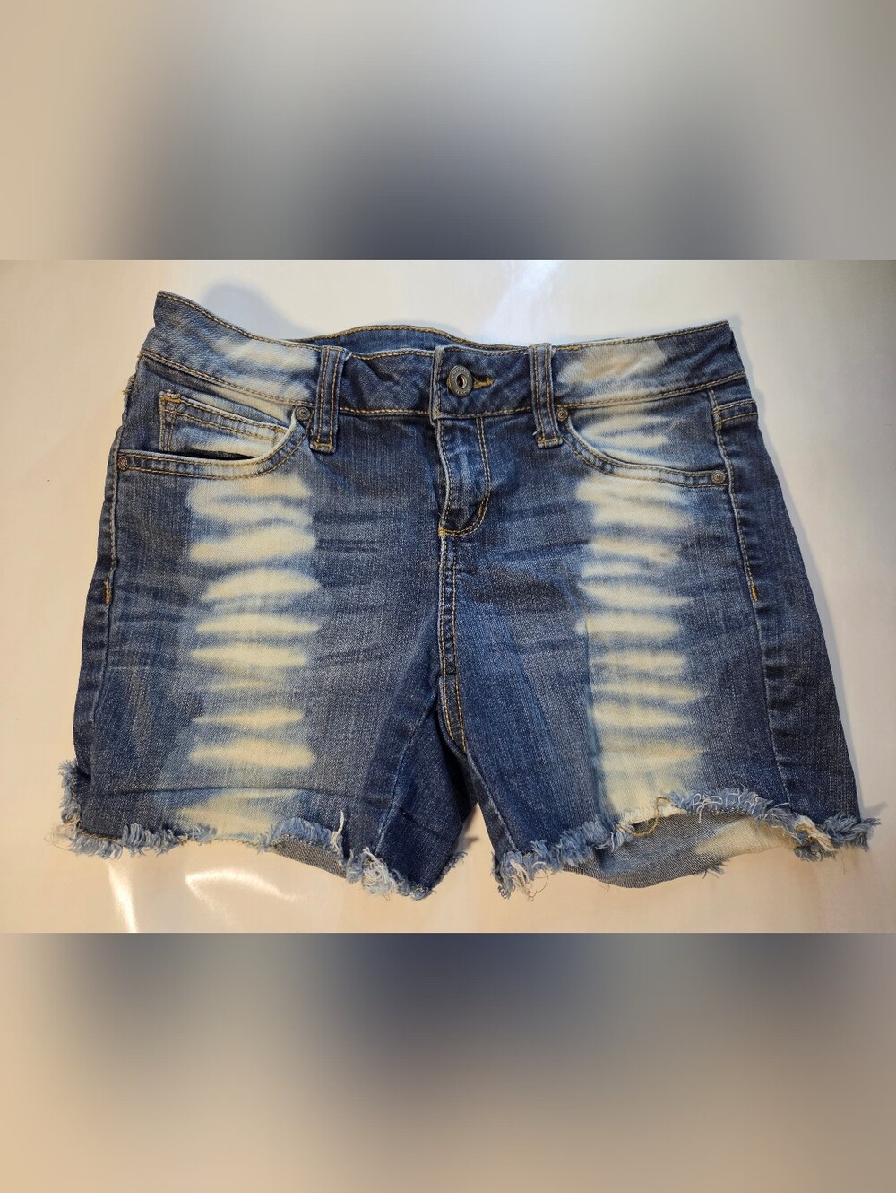 arizona bleached shorts